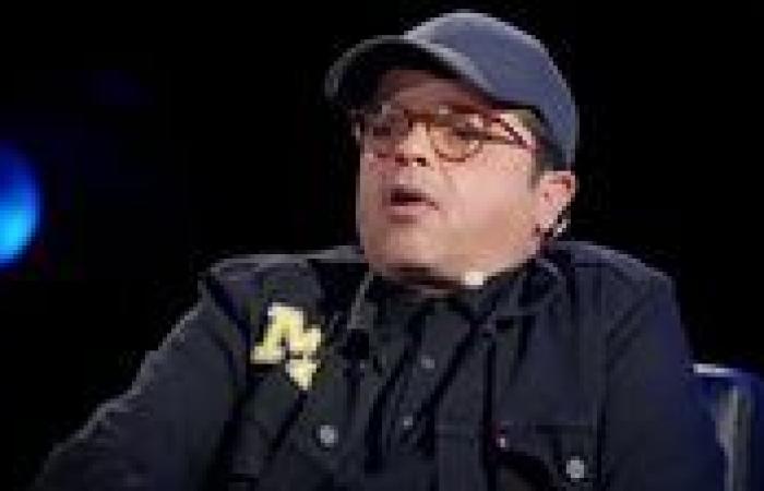 شاهد.. وصول محمد هنيدي ليودع سامح عبد العزيز