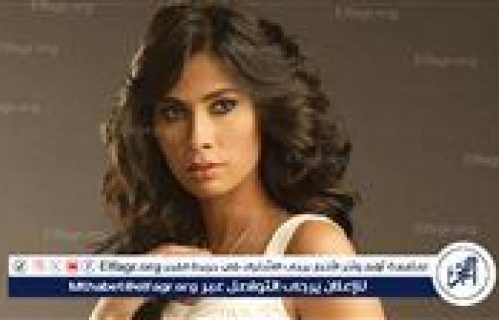 روبي تصل لمسجد الشرطة لتودع طليقها سامح عبد العزيز