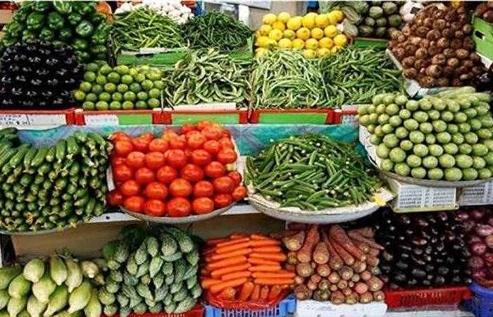 أسعار الخضار والفاكهة اليوم الاربعاء