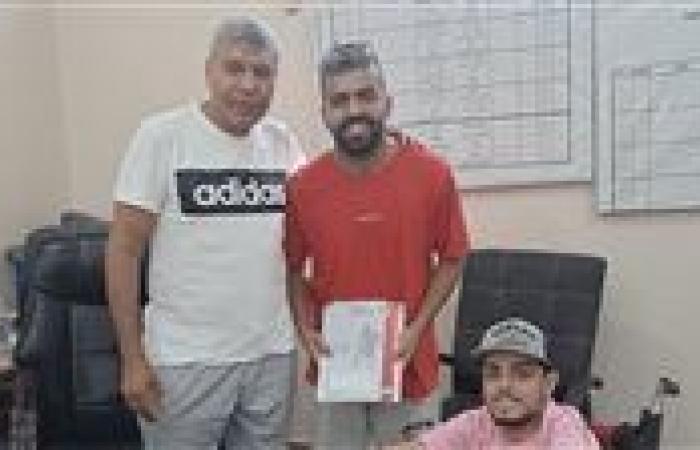الشمس يضم محمود سامي صانع ألعاب سموحة السابق موسمين