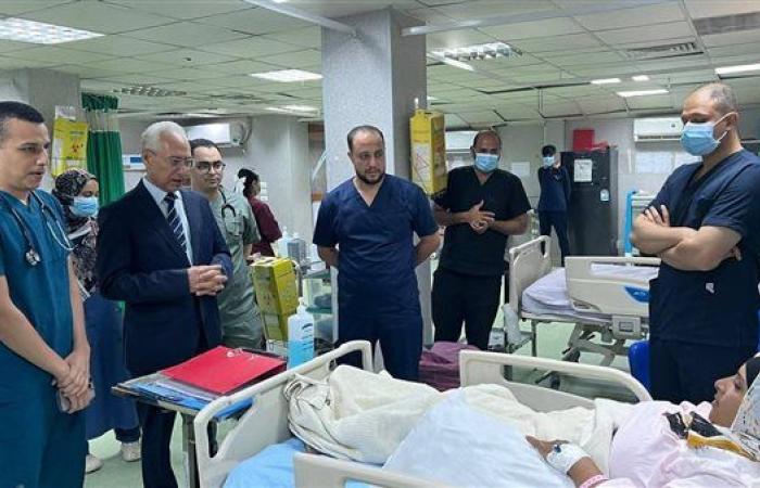 لمتابعة الخدمات الطبية.. جولة مفاجئة لرئيس جامعة المنيا بمستشفى القلب والصدر في ساعة متأخرة (صور)