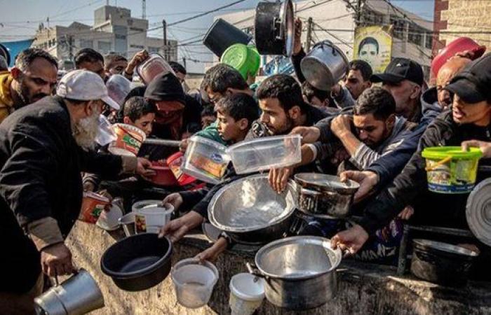 الصحة بغزة: أعداد غير مسبوقة من المواطنين تصل إلى أقسام الطوارئ بسبب الجوع