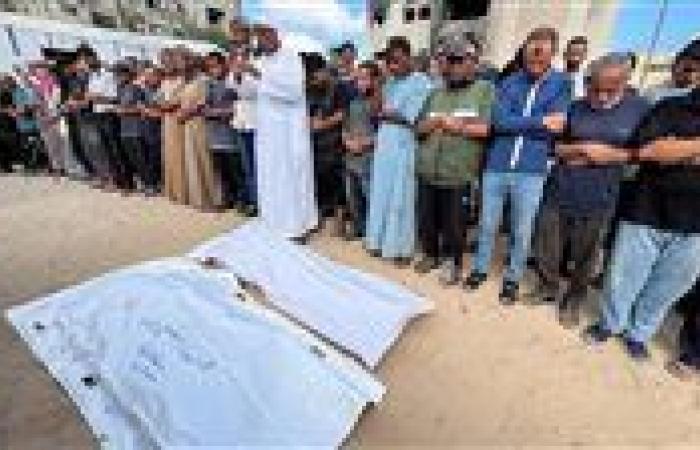 إسرائيل تقتل العشرات من منتظري المساعدات في قطاع غزة منذ فجر السبت
