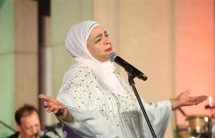حنان ماضي تُعيد الزمن الجميل.. ليلة موسيقية بنكهة التسعينيات في «المكشوف»| صور