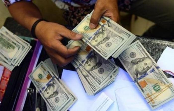 «قيمتها 6 ملايين».. ضربات متتالية ضد مافيا العملات الأجنبية