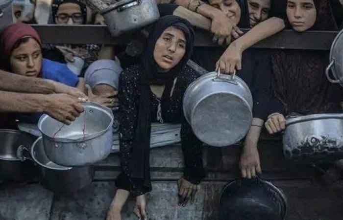 عاجل.. دعوات لـ "يوم غضب عالمي" لإنقاذ غزة من الموت قصفا وجوعا