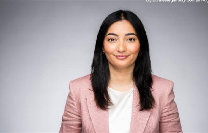 وزيرة التنمية الألمانية تصل القاهرة لبحث جهود إعادة إعمار غزة