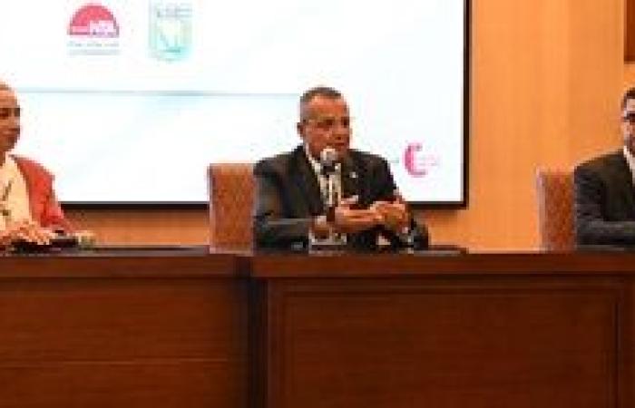 محافظ جنوب سيناء يلتقي المشاركات في برنامج “المرأة تقود”