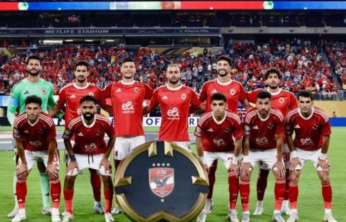 الأهلي بزيه التقليدي أمام الملعب التونسي في ودية اليوم