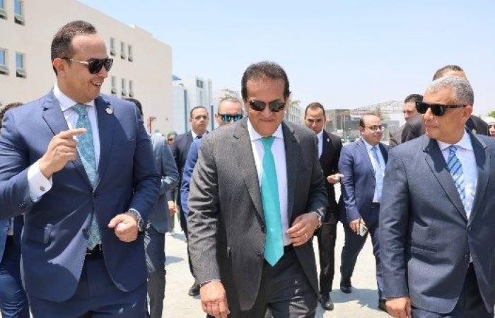 خلال زيارته لمحافظة الإسماعيلية اليوم..