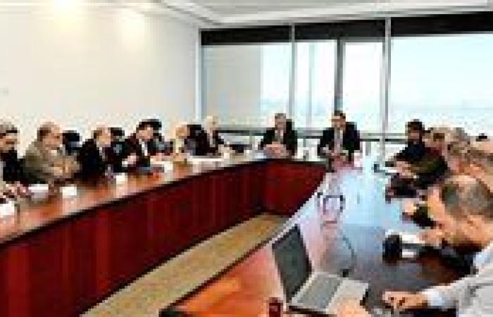 وزير الإسكان ومحافظ الإسكندرية يتابعان عددا من ملفات العمل المشتركة