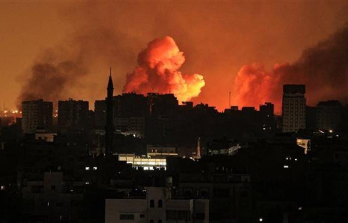 فلسطين.. 15 شهيدًا في قصف إسرائيلي استهدف خيام نازحين بمخيم الشاطئ غرب غزة