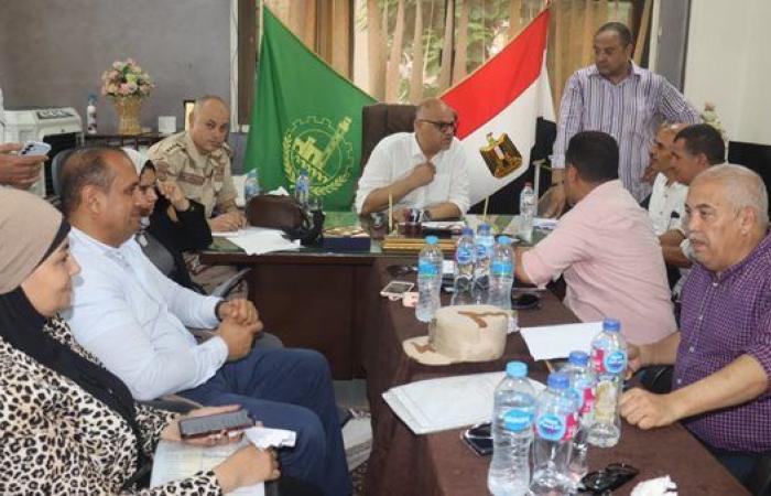 محافظ القليوبية يعقد اللقاء الجماهيري الأسبوعي للاستماع إلى مشكلات المواطنين