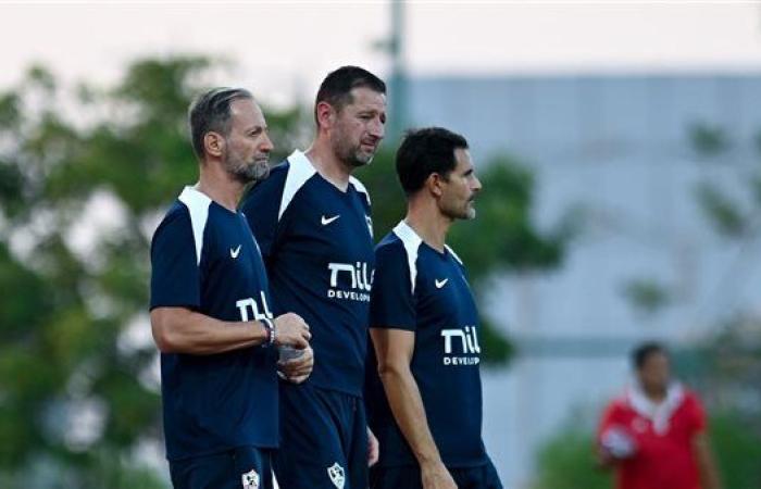 تدريبات تأهيلية لصلاح مصدق على هامش مران الزمالك