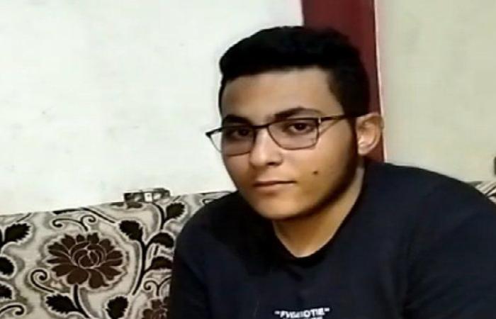 صدمة طالب ثانوية عامة بالفيوم بعد تراجع نتيجته من 94% إلى 61%