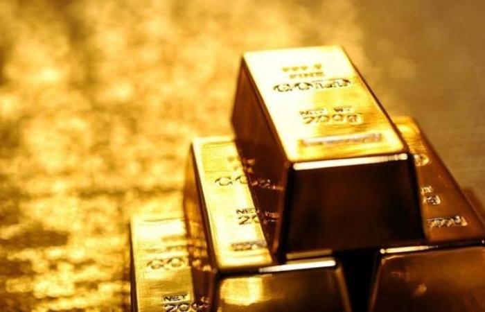 الأسواق العالمية.. الذهب يواصل التراجع مع انحسار التوترات التجارية العالمية