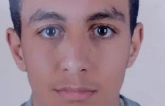 محمد حسني مبارك يحصل على 93% بالثانوية بقنا وأستاذه: اسمه مميز وطالب متفوق