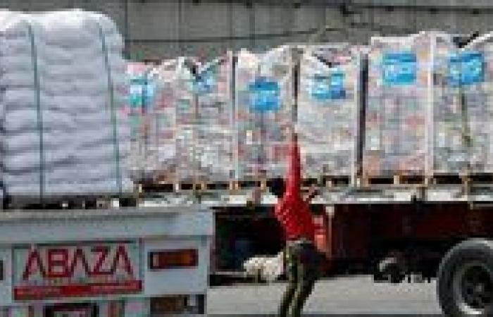 مصدر مصري مطلع: تكثيف جهود الوسطاء لاستكمال إدخال المساعدات لغزة