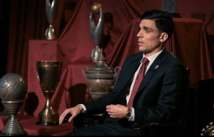 بن شرقي يكشف طموحاته مع الأهلي: "أتطلع لدوري أبطال إفريقيا وكل البطولات"