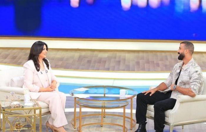 محمد حلمي وشلة الإسكندرانية في ضيافة منى الشاذلي الليلة
