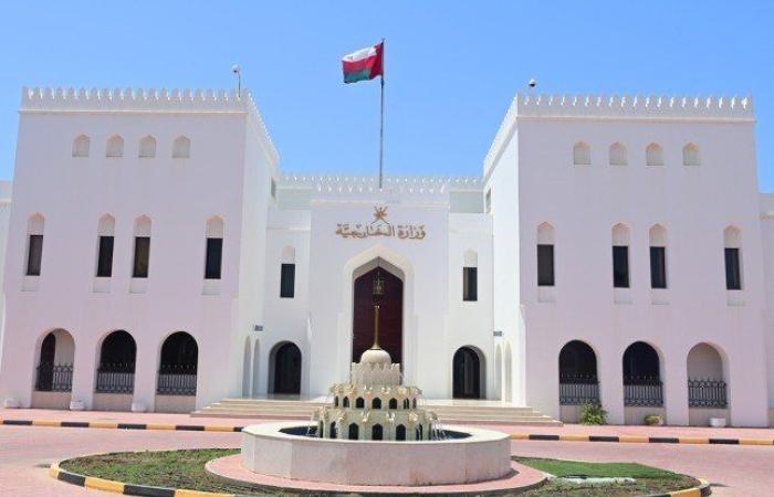 سلطنة عمان ترحب بإعلان الرئيس الفرنسي عزم بلاده الاعتراف بدولة فلسطين