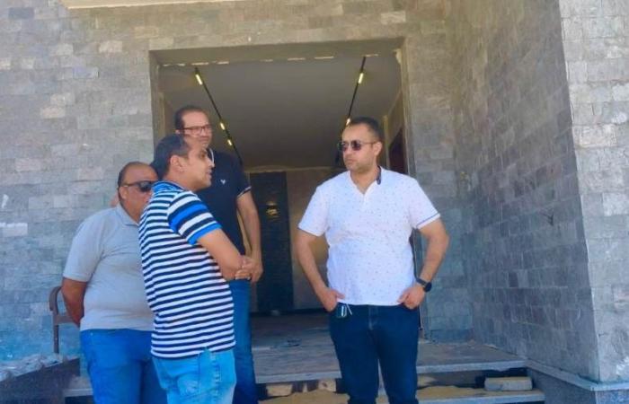 917 وحدة على 179 فدانًا.. رئيس جهاز القرى السياحية يتابع نسب تنفيذ مشروع  «مارينا 8»