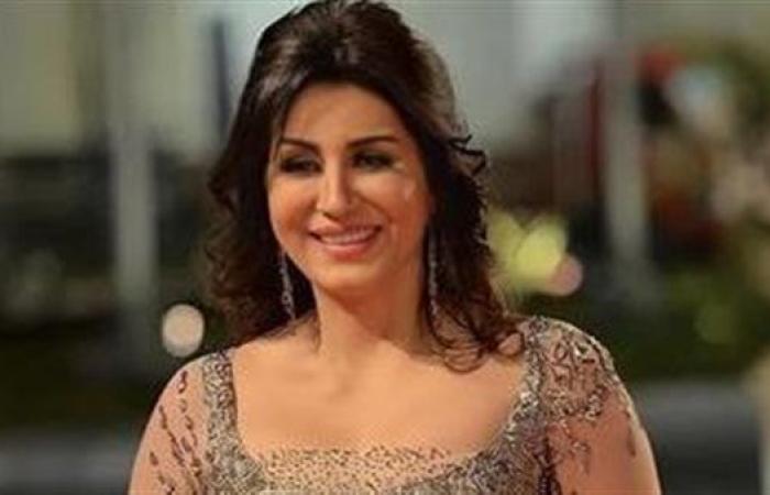 هاني رمزي يدافع عن وفاء عامر: "لسه في ناس ما تعرفش مين أنتِ"