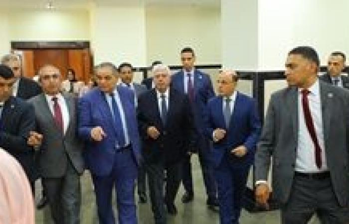 وزير التعليم العالي ومحافظ كفر الشيخ يفتتحان مبنى المدرجات والاختبارات الإلكترونية بالجامعة بتكلفة 745 مليون جنيه