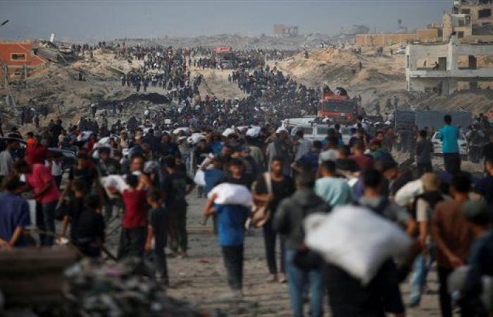 مصادر طبية فلسطينية: 16 شهيدًا وأكثر من 300 إصابة من منتظري المساعدات في زيكيم شمال غزة