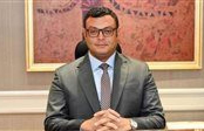 وزير الإسكان يتابع مشروع إنشاء القوس الغربى لمحور اللواء عمر سليمان بمحافظة الإسكندرية