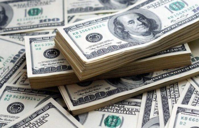 سعر الدولار الآن في مصر.. الأخضر بكام؟
