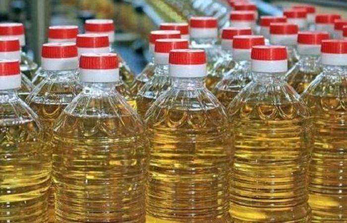 إحباط تهريب 910 زجاجات زيت 912 كيلو سكر مُدعم للسوق السوداء بالبحيرة