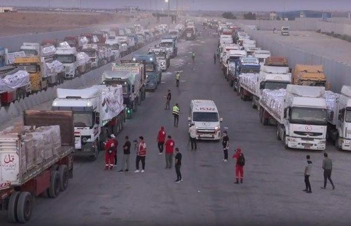 عاجل| تحرك شاحنات المساعدات المصرية باتجاه قطاع غزة