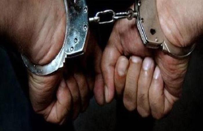 القبض على عاطلين متهمين بهتك عرض زميلهم بشبين القناطر