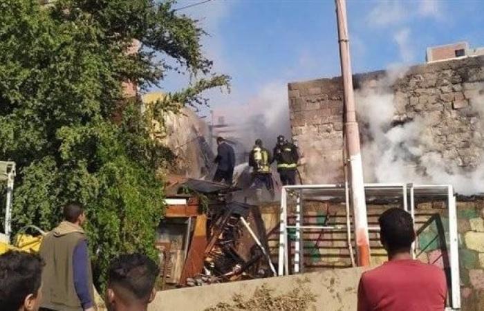 حريق هائل يلتهم مخزن خردة بمساكن عثمان في أكتوبر.. والحماية المدنية تتدخل للسيطرة
