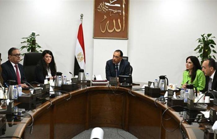 رئيس الوزراء يستعرض الخطوات التنفيذية لإنشاء وحدة مركزية لحصر ومتابعة وتنظيم الشركات المملوكة للدولة