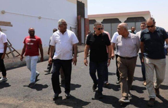 محافظ البحر الأحمر يعلن الانتهاء من توصيل المرافق بالكامل بمنطقة الحرفيين