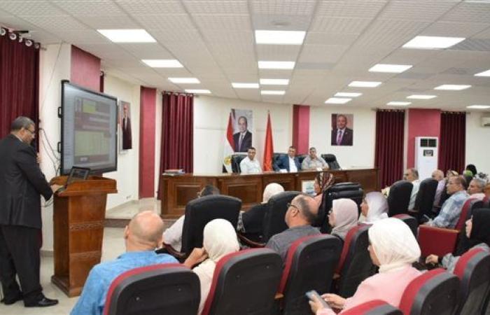 بدء أعمال التقييم النهائي لمسابقة "100 معلم مبدع 2" ببورسعيد