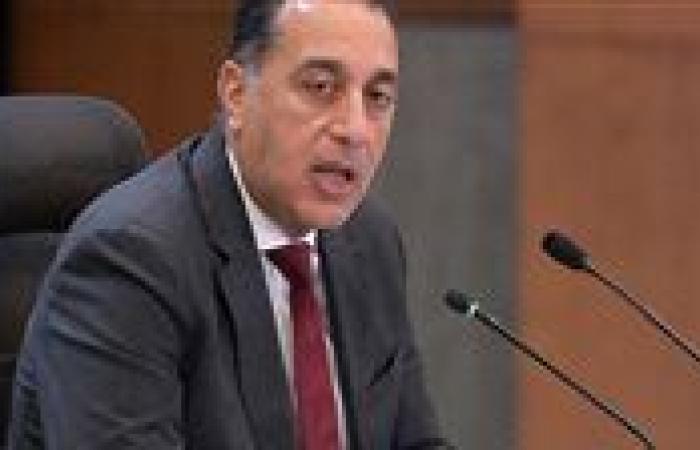 مدبولي: الدولة نجحت بخطط تطوير التعليم في تقليل كثافات الفصول «انفوجراف»