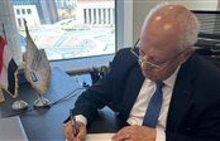 اعتماد شهادات تخرج الدفعة الأولى من جامعة مصر للمعلوماتية
