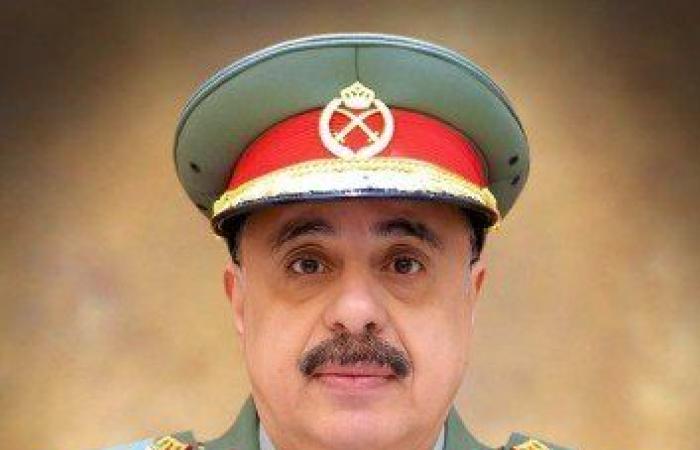 الكويت.. رئيس الحرس الوطني يصدر قرارا بترقية وكيل الحرس الوطني إلى رتبة فريق أول وإحالته إلى التقاعد