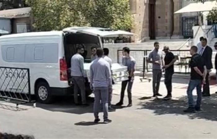 كنيسة مارمرقس تستقبل جثمان الفنان الراحل لطفي لبيب