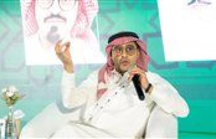 الهميلي: الفلسفة تمارسُ حضورَها خارج الأسوار الأكاديمية