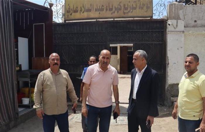 سكرتير بني سويف يطمئن على إجراءات الحماية وسلامة التشغيل بمحطات المياه ولوحات التوزيع