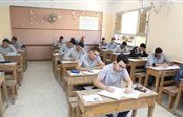 عاجل| للطلاب.. كل ما تريد معرفته عن اختبارات الدبلومات الفنية التجارية
