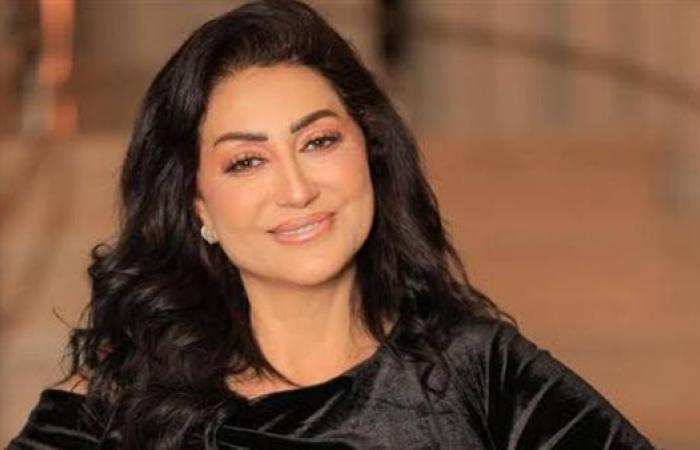 وفاء عامر تنفي شائعات "ابنة مبارك".. وتؤكد: "لن أظهر مع البلوجرز مجدداً"