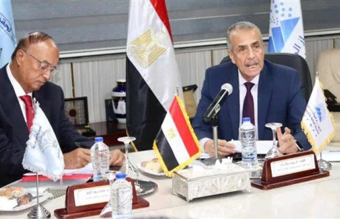 "القومي لحقوق الإنسان" يوقع بروتوكول تعاون مع الجهاز المركزي للتعبئة العامة والإحصاء