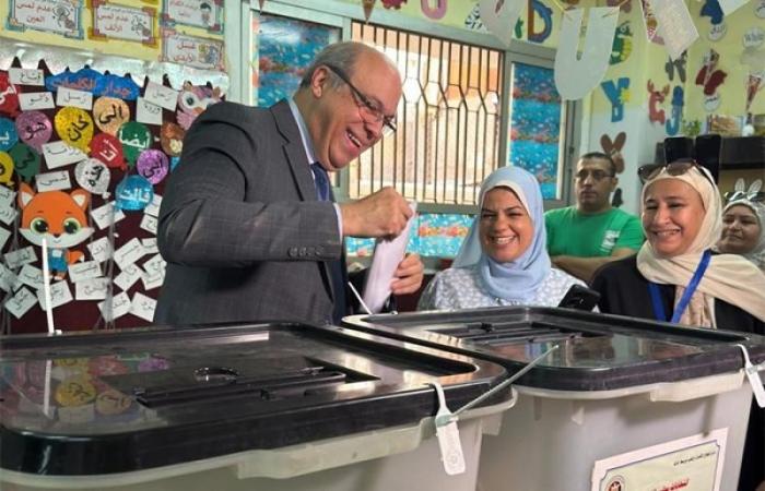 ” الحفني” يؤكد علي أهمية المشاركة الإيجابية كونها مسؤولية وطنية تعكس وعي المصريين ودعمهم لمسيرة الديمقراطية والبناء.