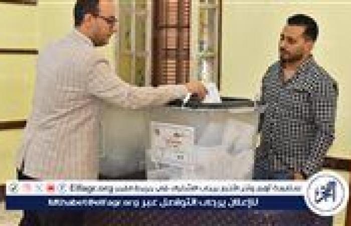 نائب محافظ أسيوط يدلي بصوته في انتخابات مجلس الشيوخ بمدرسة خديجة يوسف الثانوية بنات