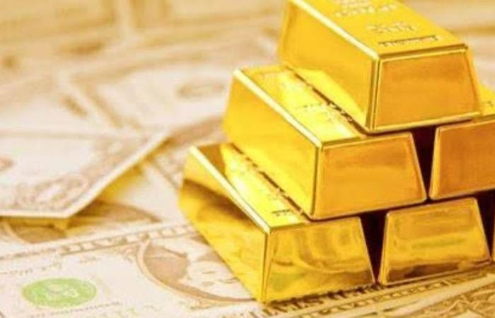 تراجع أسعار الذهب عالميا بفعل جني الأرباح رغم توقعات خفض الفائدة الأمريكية